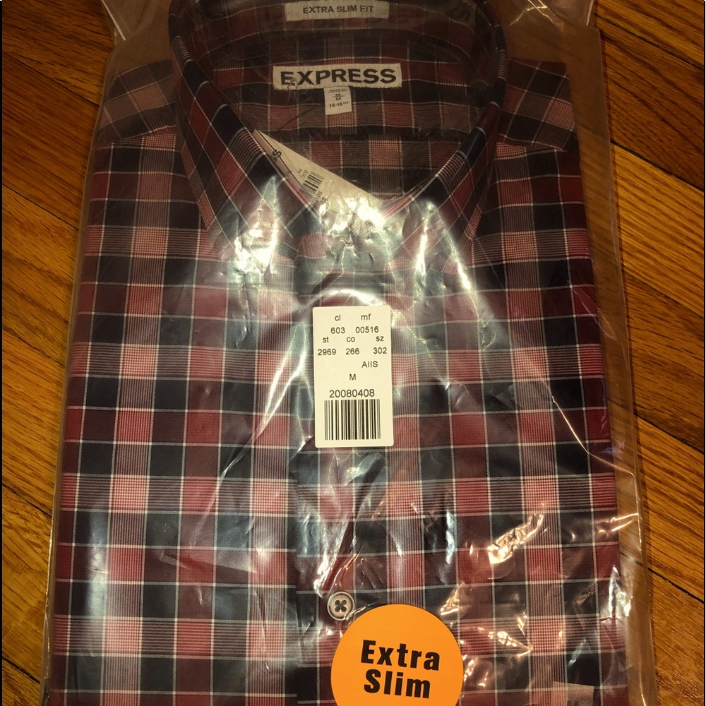 Express NWT sealed men’s shirt Medium